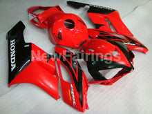 Cargar imagen en el visor de la galería, Red Black Factory Style - CBR1000RR 04-05 Fairing Kit