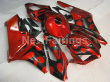 Cargar imagen en el visor de la galería, Red and Black Fire - CBR1000RR 04-05 Fairing Kit