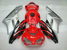 Cargar imagen en el visor de la galería, Red Black and Silver Factory Style - CBR1000RR 04-05 Fairing Kit