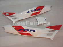 Cargar imagen en el visor de la galería, Red and White Factory Style - CBR600 F2 91-94 Fairing Kit