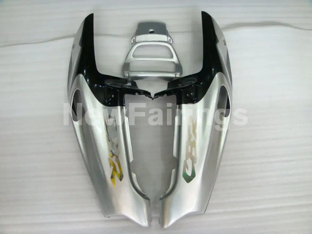 Silver and Black Factory Style - CBR 900 RR 94-95 Fairing Kit