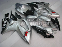 Cargar imagen en el visor de la galería, Silver and Black Factory Style - GSX-R600 06-07 Fairing Kit