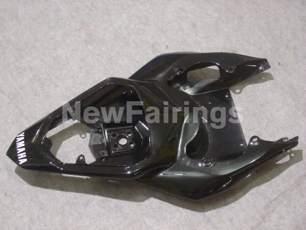 Silver and Black Matte Black Factory Style - YZF-R6 06-07 Fairing Kit