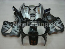 Cargar imagen en el visor de la galería, Silver and Grey Black Factory Style - CBR 900 RR 94-95 Fairing Kit