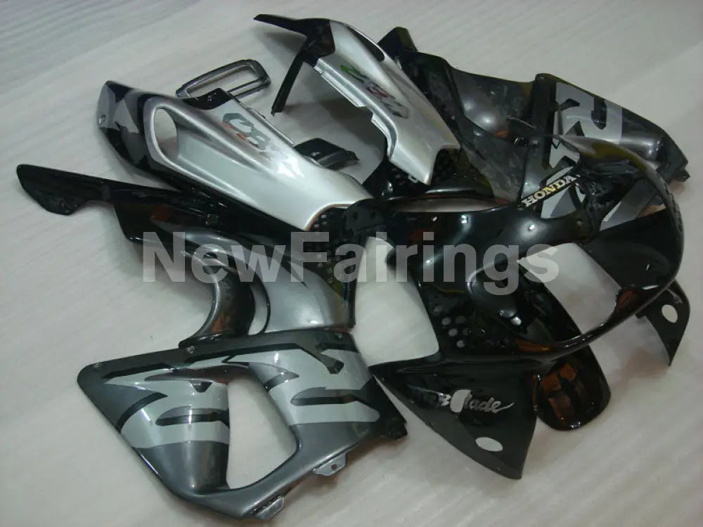 Silver and Grey Black Factory Style - CBR 900 RR 94-95 Fairing Kit