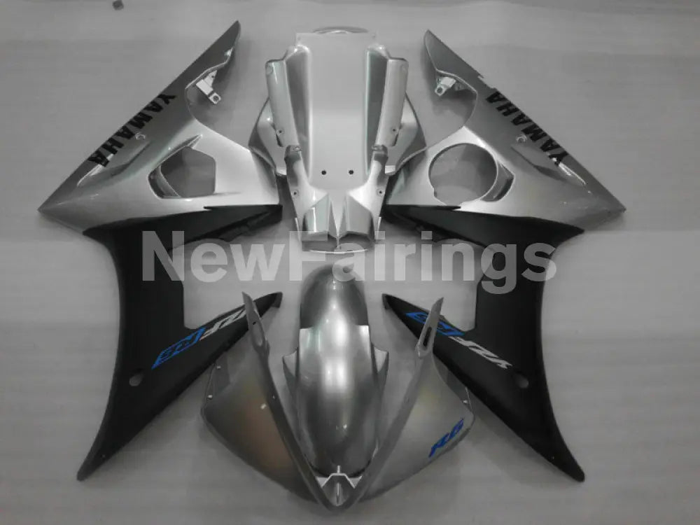 Silver and Matte Black Factory Style - YZF-R6 05 Fairing Kit