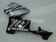 Cargar imagen en el visor de la galería, Silver and Black Repsol - CBR600RR 05-06 Fairing Kit