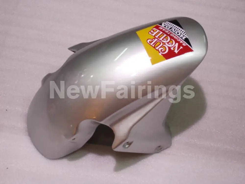 Silver Cup Needle - CBR600RR 03-04 Fairing Kit