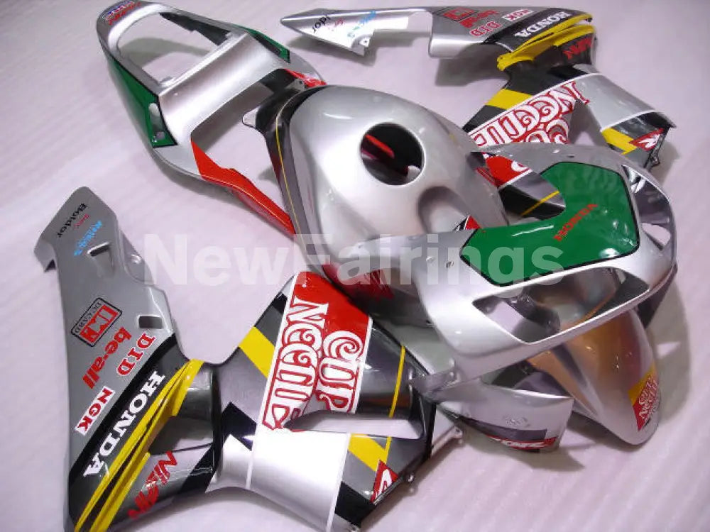 Silver Cup Needle - CBR600RR 03-04 Fairing Kit