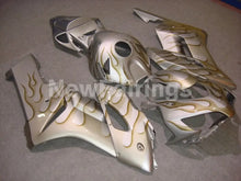 Cargar imagen en el visor de la galería, Silver with Flame - CBR1000RR 04-05 Fairing Kit