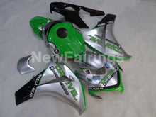 Cargar imagen en el visor de la galería, Silver and Green DRIVE - CBR1000RR 08-11 Fairing Kit