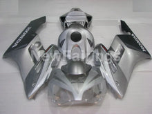 Cargar imagen en el visor de la galería, Silver Grey and Black Factory Style - CBR1000RR 04-05 Fairing Kit