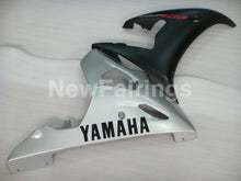 Cargar imagen en el visor de la galería, Silver Matte Black Factory Style - YZF-R6 05 Fairing Kit