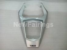 Cargar imagen en el visor de la galería, Silver Matte Black Factory Style - YZF-R6 05 Fairing Kit
