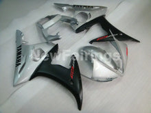Cargar imagen en el visor de la galería, Silver Matte Black Factory Style - YZF-R6 05 Fairing Kit