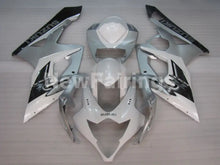 Cargar imagen en el visor de la galería, Silver and White Black Factory Style - GSX-R1000 05-06 Fairing Kit