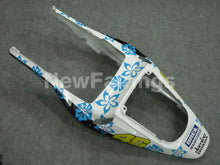 Cargar imagen en el visor de la galería, White and Black Blue Nastro Azzurro - CBR600RR 03-04 Fairing Kit