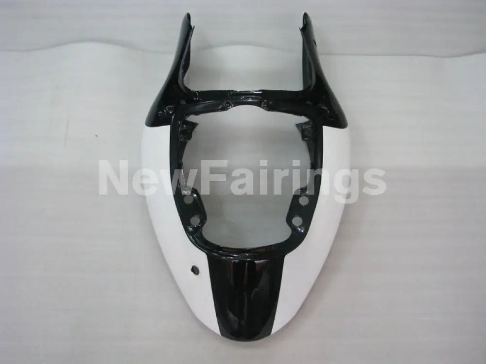 White and Black Corona - GSX1300R Hayabusa 99-07 Fairing Kit