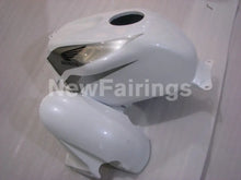 Cargar imagen en el visor de la galería, White and Black Factory Style - CBR600RR 03-04 Fairing Kit