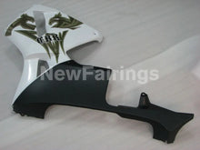 Cargar imagen en el visor de la galería, White and Black Factory Style - CBR600RR 03-04 Fairing Kit