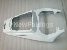 Cargar imagen en el visor de la galería, White and Black Flame - YZF-R6 03-04 Fairing Kit