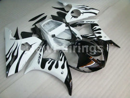 White and Black Flame - YZF-R6 03-04 Fairing Kit