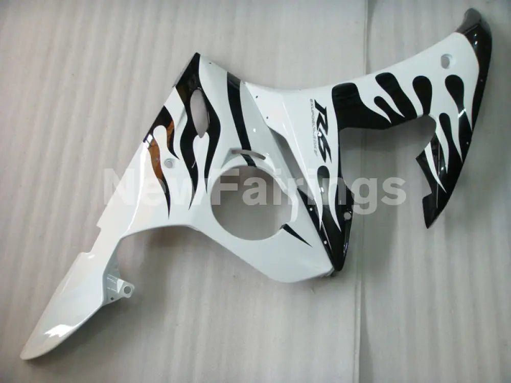 White and Black Flame - YZF-R6 05 Fairing Kit