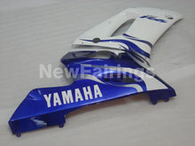 Cargar imagen en el visor de la galería, White and Blue Factory Style - YZF-R6 98-02 Fairing Kit