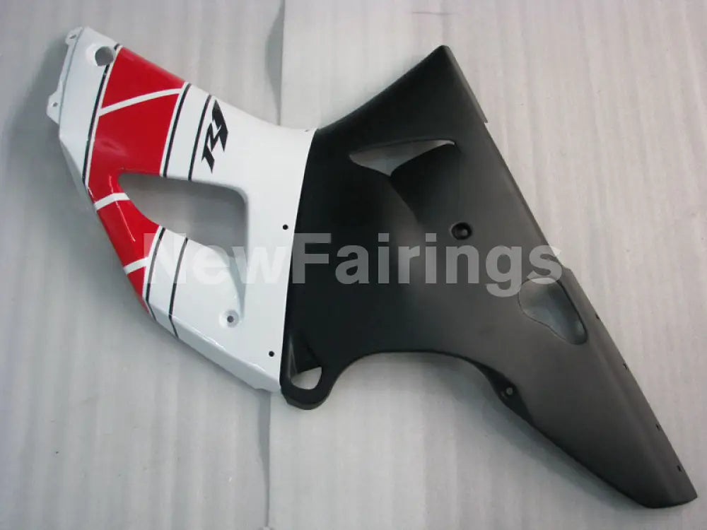 White and Red Black Factory Style - YZF-R1 98-99 Fairing Kit