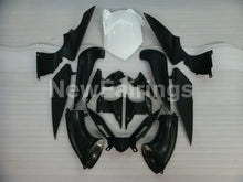 Cargar imagen en el visor de la galería, White and Red Flame - YZF-R1 07-08 Fairing Kit