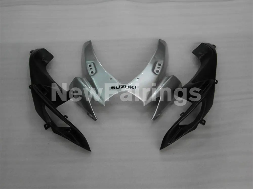 White and Silver Black Factory Style - GSX-R600 06-07 Fairing Kit