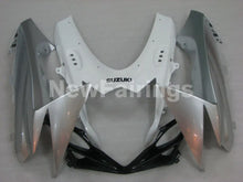Cargar imagen en el visor de la galería, White and Silver Blue Factory Style - GSX-R750 11-24 Fairing Kit