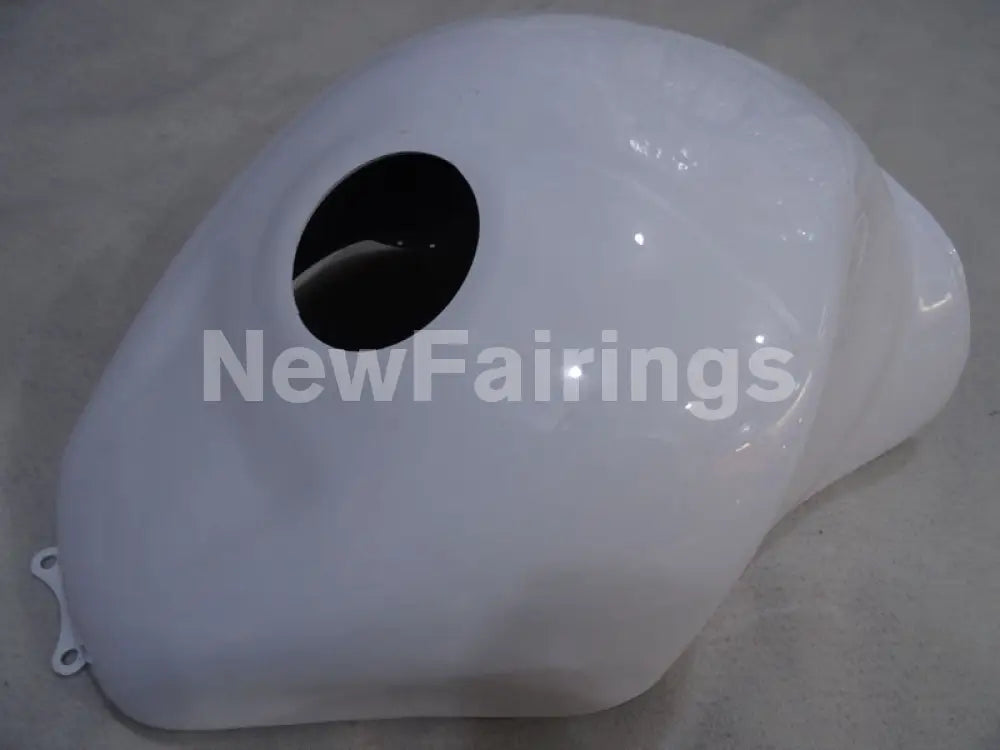 White and Silver Blue Factory Style - GSX1300R Hayabusa 99-07 Fairing Kit