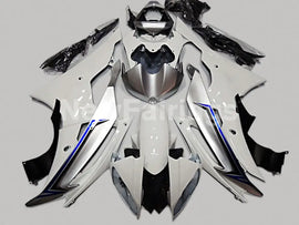 White and Silver Blue No decals - YZF-R6 08-16 Fairing Kit