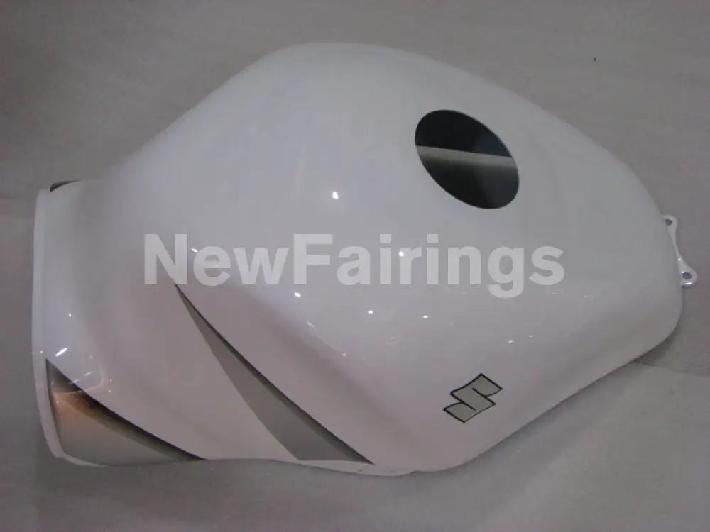 White and Silver Factory Style - GSX1300R Hayabusa 99-07 Fairing Kit