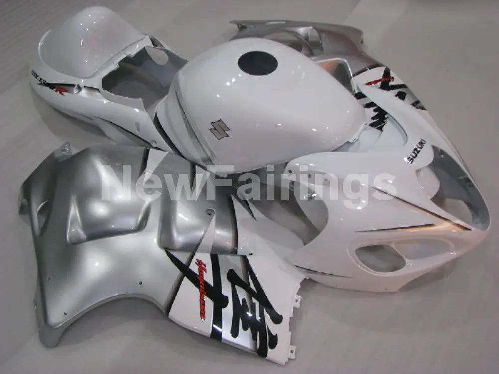 White and Silver Factory Style - GSX1300R Hayabusa 99-07 Fairing Kit