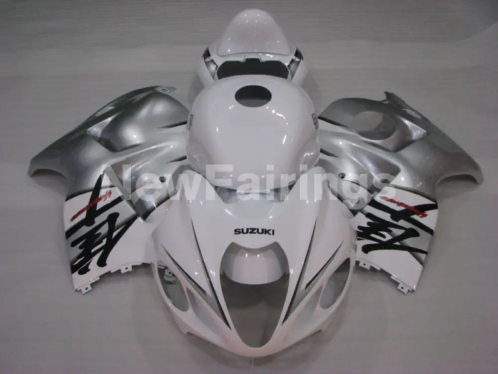 White and Silver Factory Style - GSX1300R Hayabusa 99-07 Fairing Kit