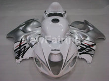 Cargar imagen en el visor de la galería, White and Silver Factory Style - GSX1300R Hayabusa 99-07 Fairing Kit