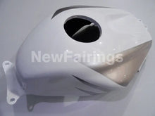 Cargar imagen en el visor de la galería, White and Silver Repsol - CBR600RR 03-04 Fairing Kit