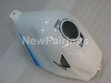Cargar imagen en el visor de la galería, White and Black Blue Motorcycle - CBR600 F2 91-94 Fairing Kit