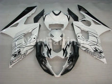 Cargar imagen en el visor de la galería, White Black Corona - GSX-R1000 05-06 Fairing Kit