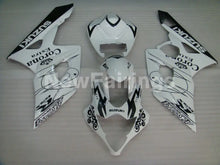 Cargar imagen en el visor de la galería, White and Black Corona - GSX-R1000 05-06 Fairing Kit