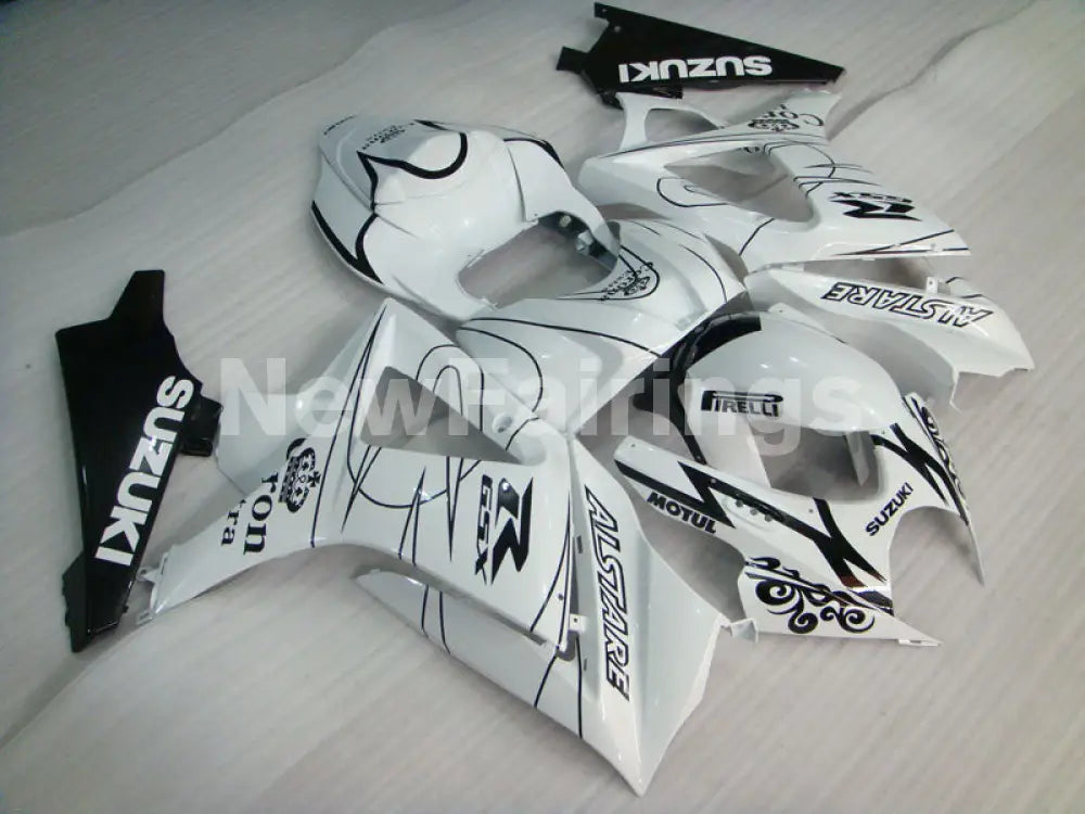 White Black Corona - GSX-R1000 07-08 Fairing Kit