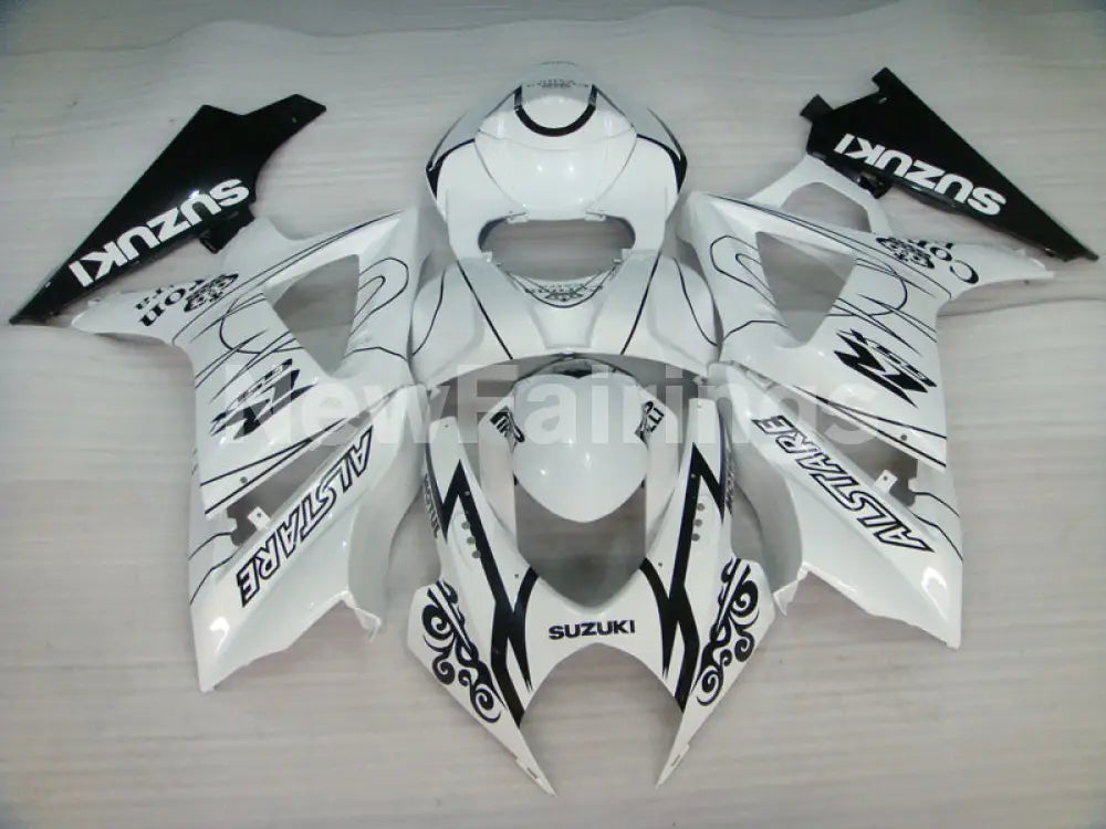 White Black Corona - GSX-R1000 07-08 Fairing Kit