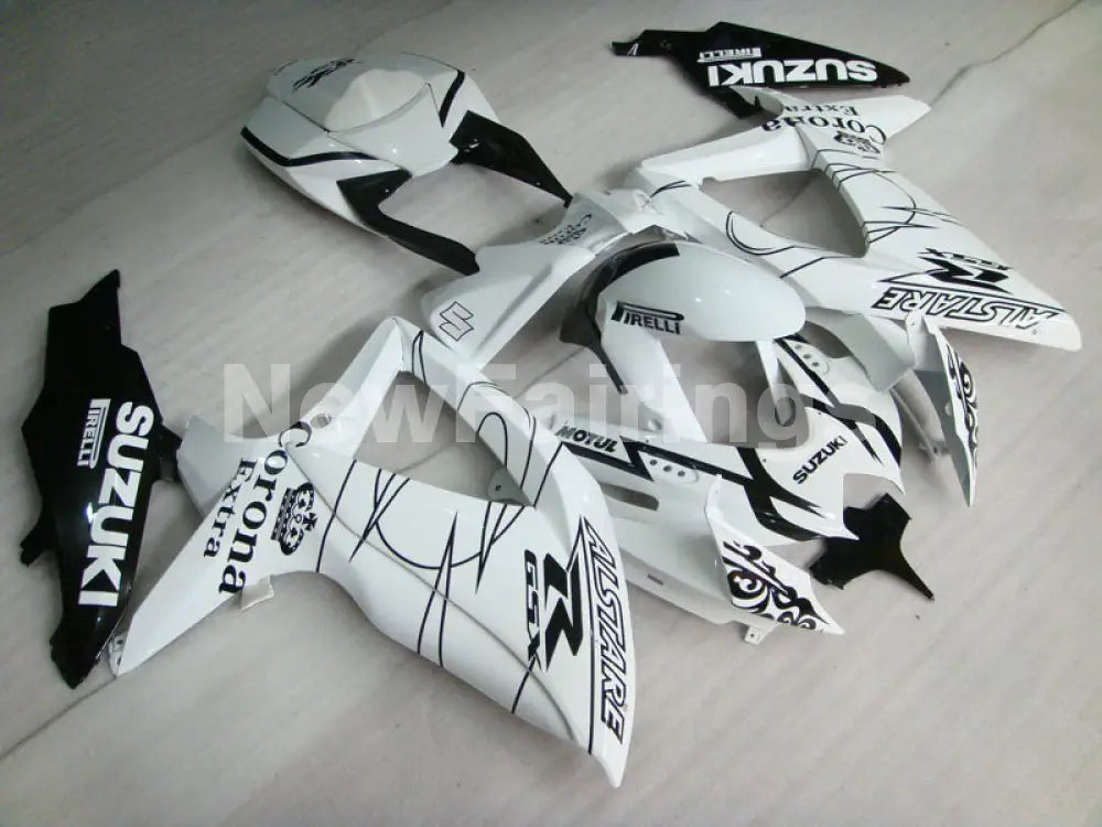 White Black Corona - GSX-R600 08-10 Fairing Kit