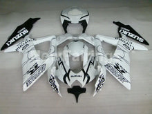 Cargar imagen en el visor de la galería, White Black Corona - GSX-R600 08-10 Fairing Kit
