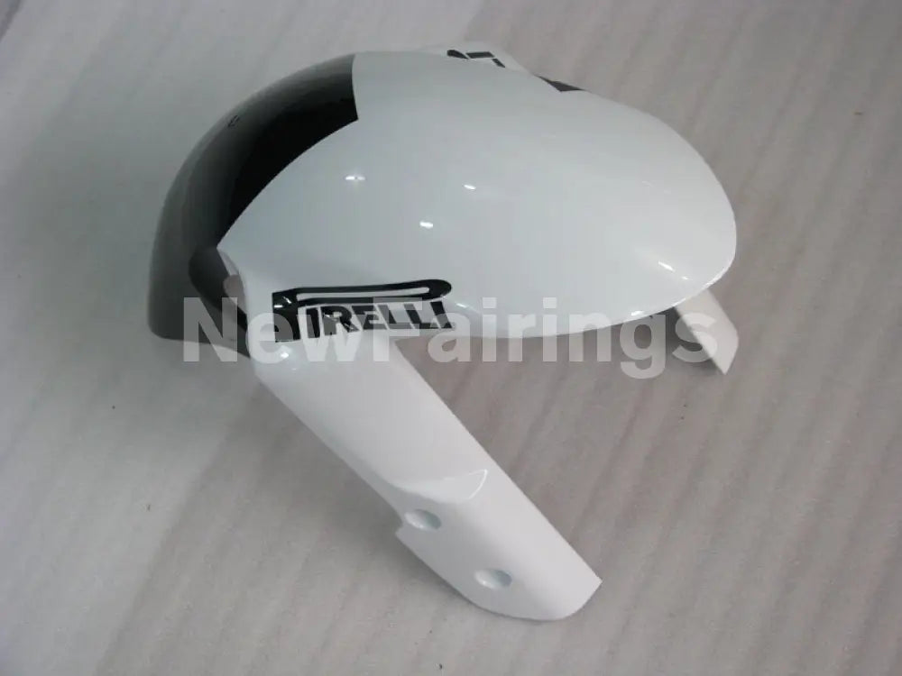 White Black Corona - GSX-R750 06-07 Fairing Kit