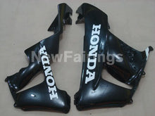 Cargar imagen en el visor de la galería, White and Black Factory Style - CBR 929 RR 00-01 Fairing Kit