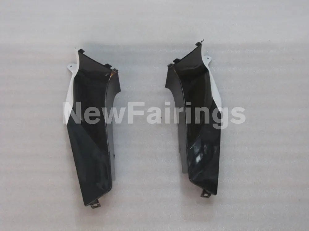 White and Black Factory Style - CBR600RR 05-06 Fairing Kit