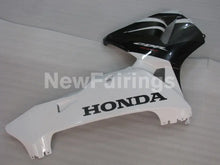 Cargar imagen en el visor de la galería, White and Black Factory Style - CBR600RR 05-06 Fairing Kit